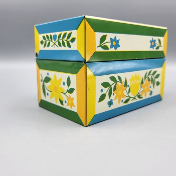 Vintage Syndicate Recipe Card Tin Recipe Box W/ Grandmas Recipes Floral Folk Art - Picture 6 of 16
